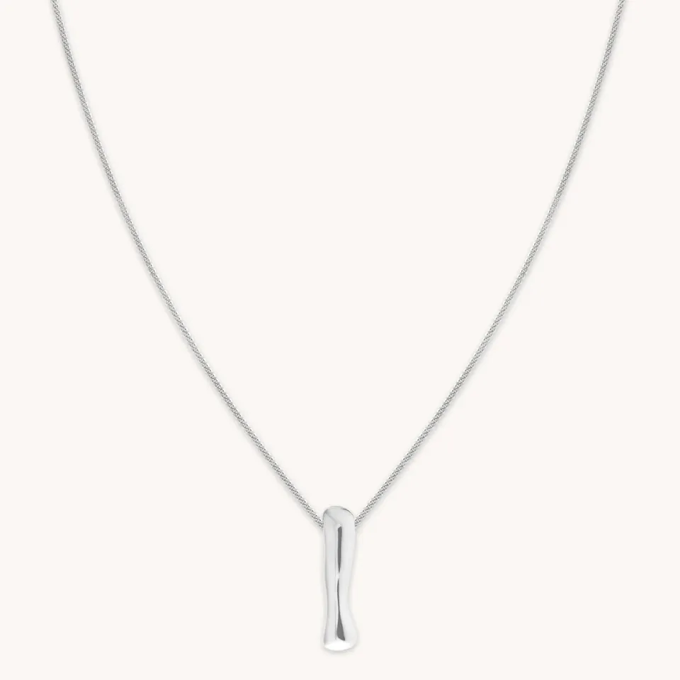 Astrid & Miyu Bold I Initial collier pendentif argent