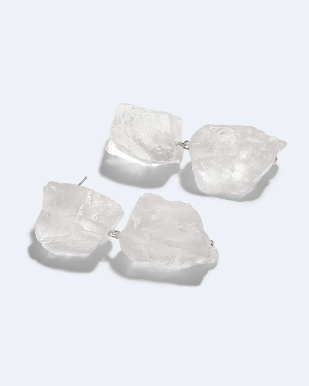 Completedworks The Iceberg's Other Half boucles résine