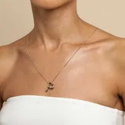 Astrid & Miyu P Initial Bold collier pendentif P doré
