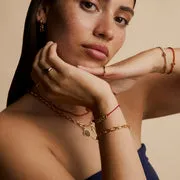 Astrid & Miyu Story Strand bracelet cordon rouge