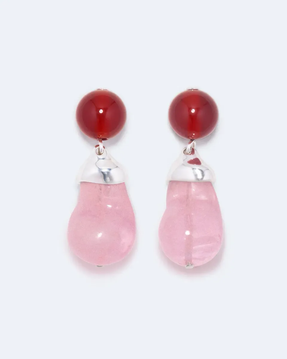 Completedworks Beak boucles d’oreilles résine rose agate rouge