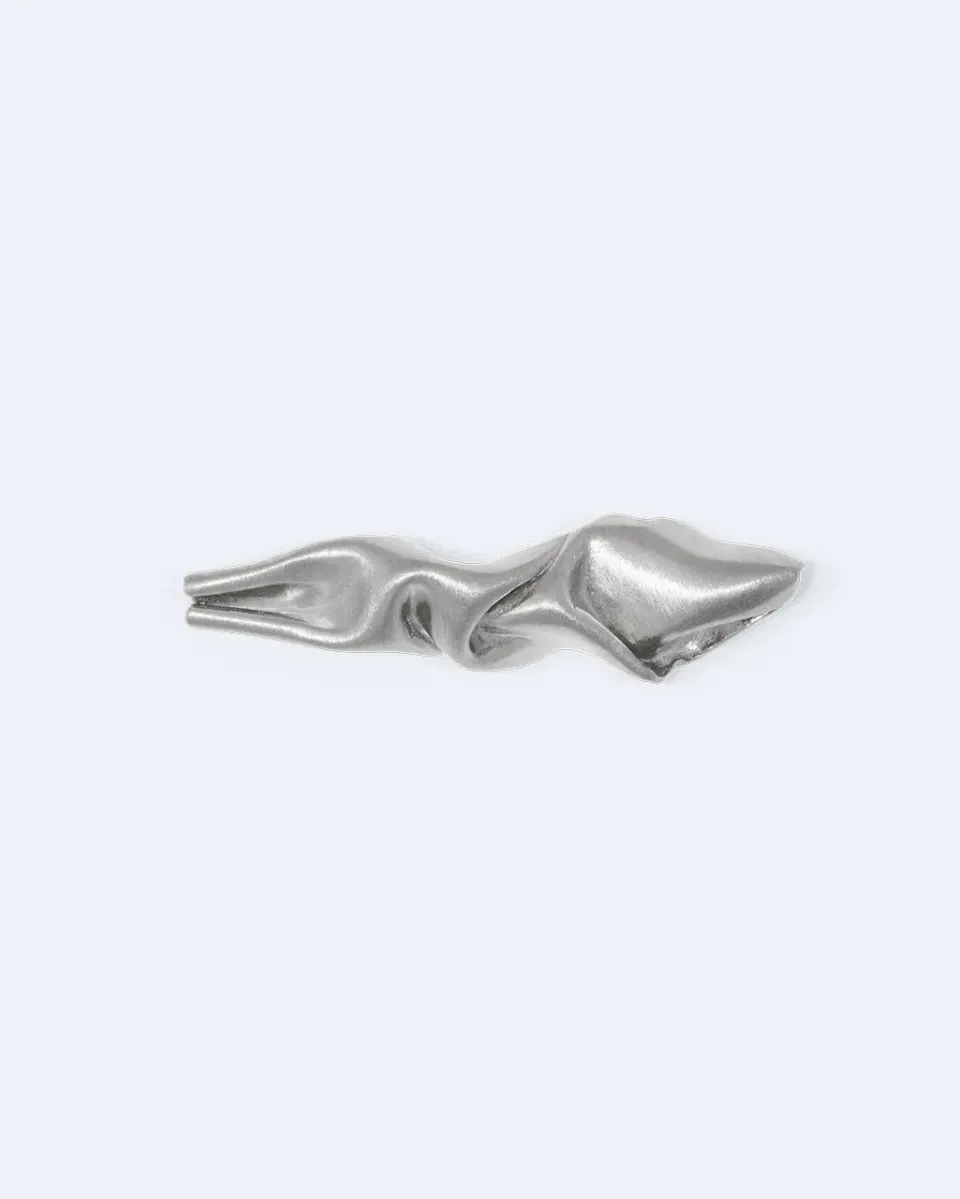 Completedworks Crumple pince à cravate argent recyclé