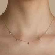 Astrid & Miyu Cosmic Star collier or massif étoile