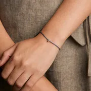 Astrid & Miyu U Initial Click Charm or massif lettre U