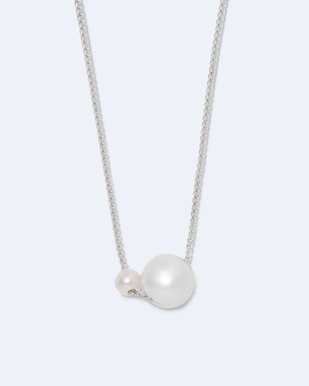 Completedworks One Blank Can Change the World pendentif