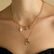 Astrid & Miyu Aquarius Zodiac Clip Charm breloque dorée verseau