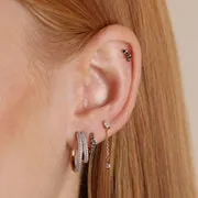 Astrid & Miyu Black Cluster piercing titane doré noir
