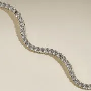 Astrid & Miyu Scalloped Tennis Chain collier argent