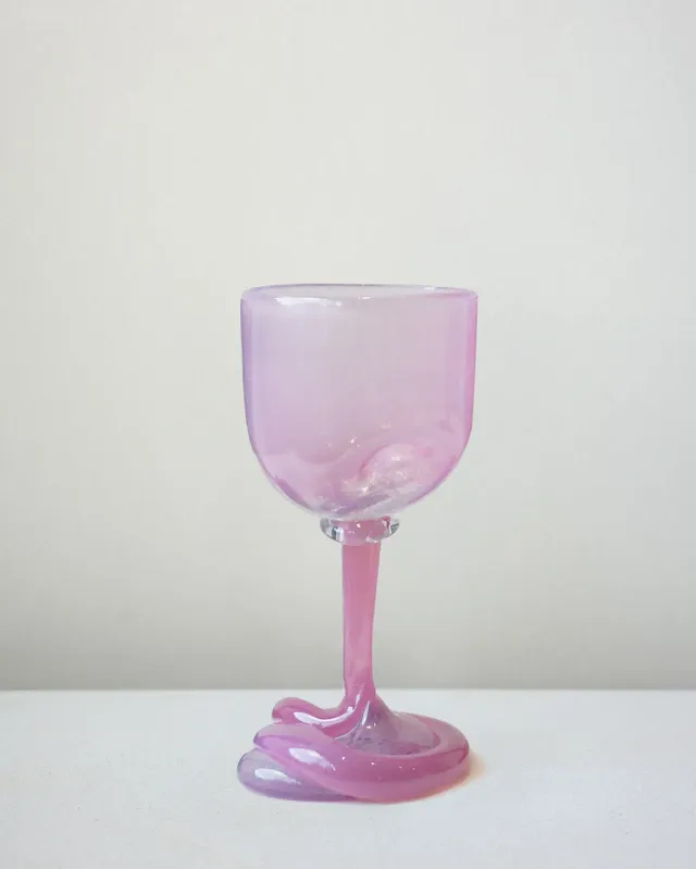 Completedworks Thaw verre à vin rose verre recyclé
