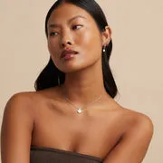 Astrid & Miyu Pearl Charm créoles perle argent