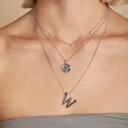 Astrid & Miyu W Initial Bold Pendant collier argent