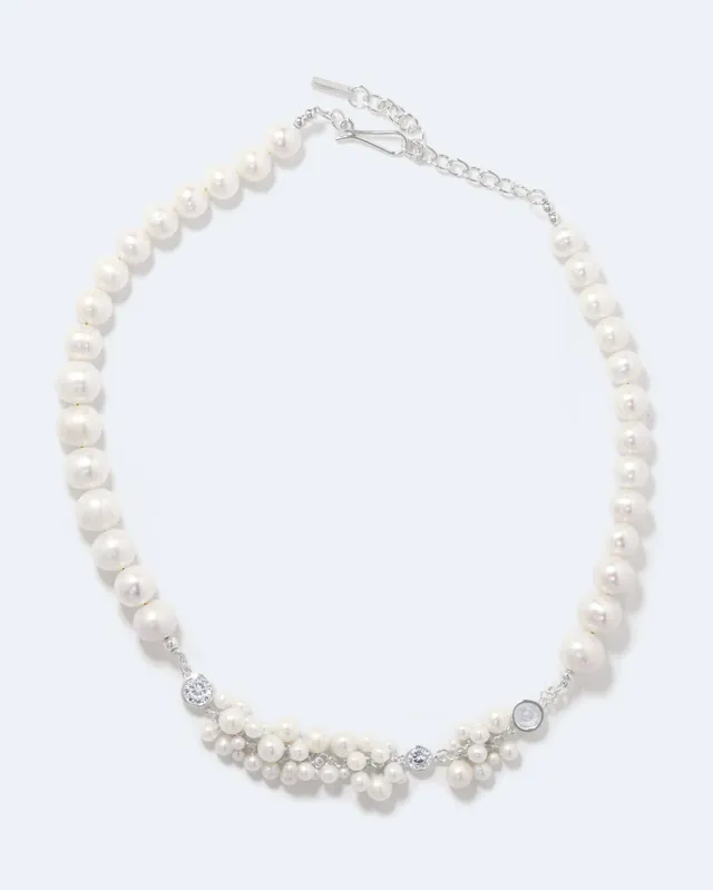 Completedworks The Alchemy of Time collier perles argent