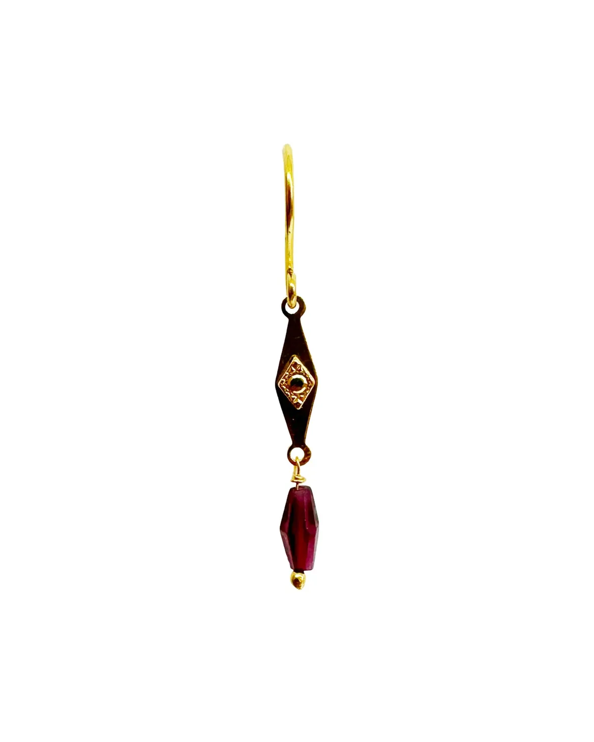 Le Fourbi de Capucine N78 boucles d’oreilles asymétriques grenat