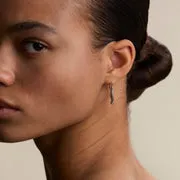 Astrid & Miyu Scalloped Large Hoops créoles argent