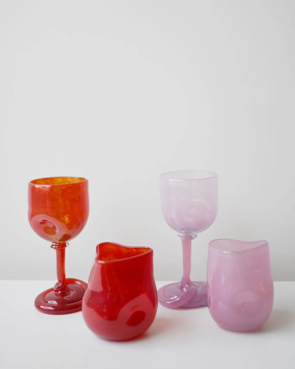 Completedworks Thaw verre à vin rose verre recyclé