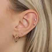 Astrid & Miyu Diamond Emerald Pear piercing or émeraude