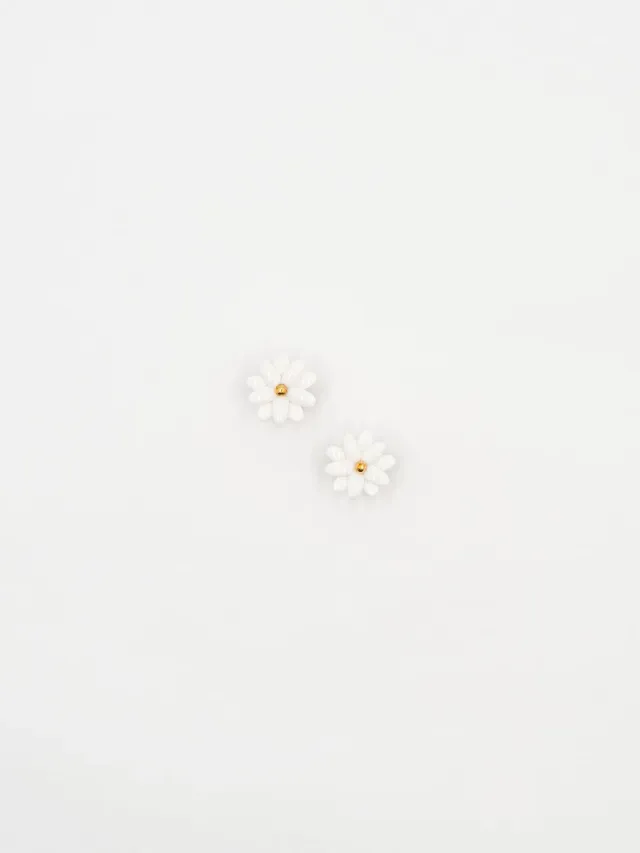 Nach Bijoux marguerite boucles puces porcelaine blanche