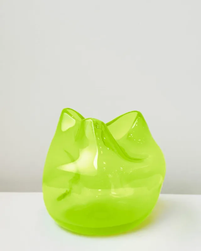 Completedworks The Bubble to End all Bubbles vase vert acide