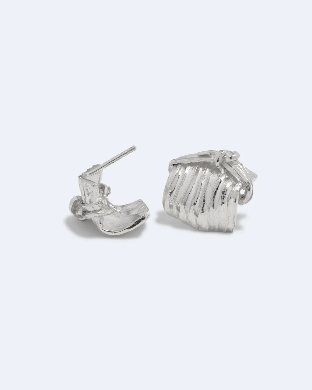 Completedworks Tied Up Bales boucles argent pampille