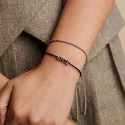 Astrid & Miyu K Initial Click charm or blanc lettre K
