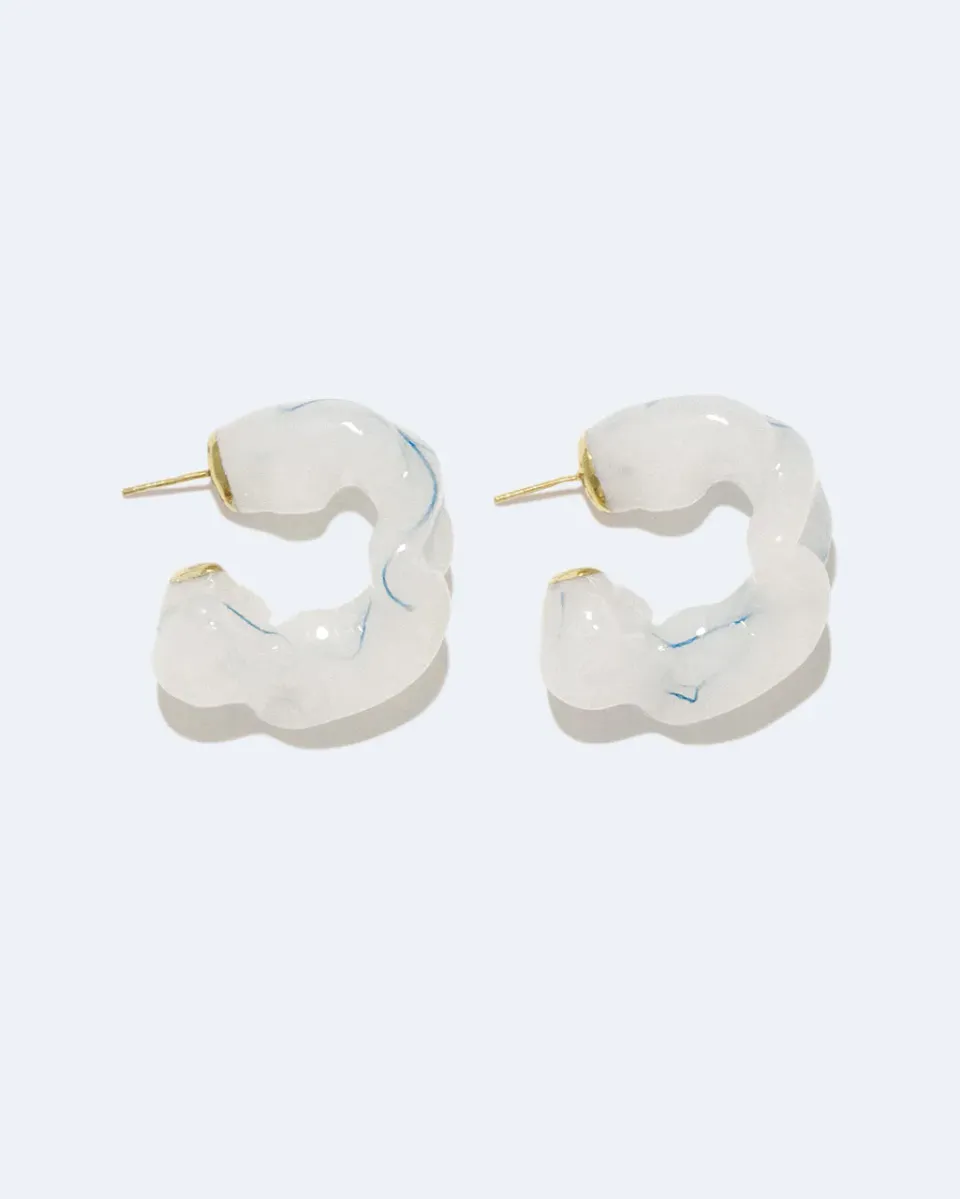 Completedworks Ruffle Thread boucles blanc nacré vermeil