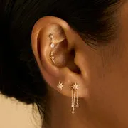 Astrid & Miyu Star Curved piercing or massif étoile courbe
