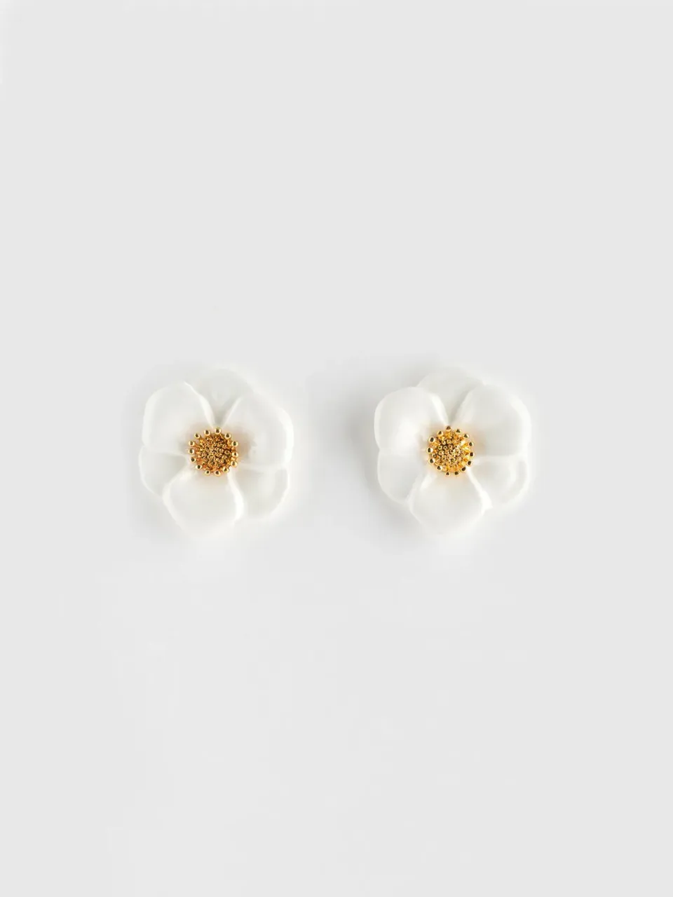 Nach Bijoux fleur blanche puces boucles d’oreilles porcelaine