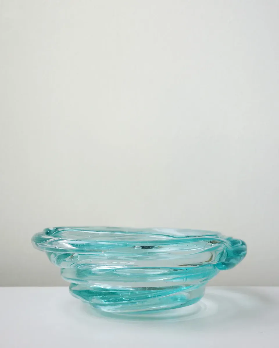 Completedworks Sirena vase verre recyclé bleu médium