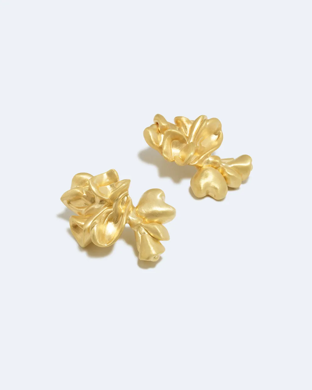 Completedworks Splotch boucles d’oreilles vermeil doré