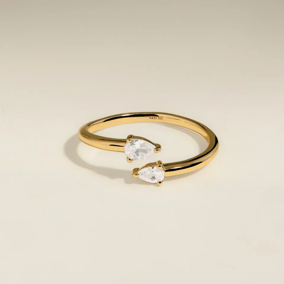 Astrid & Miyu Crystal Pear bague ouverte dorée poire