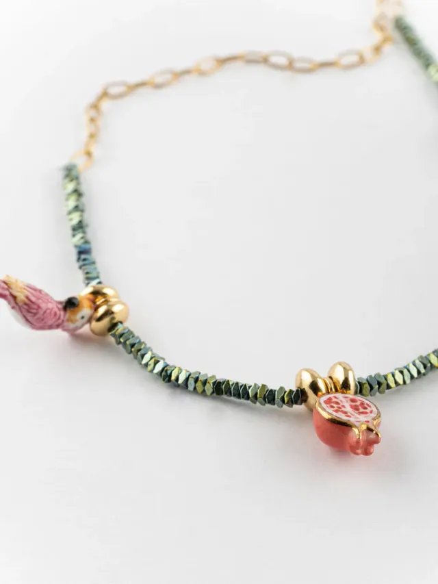 Nach Perruches et Grenades collier hématite 5-6 cm