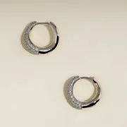 Astrid & Miyu Wave Pavé Crystal créoles argent pavé