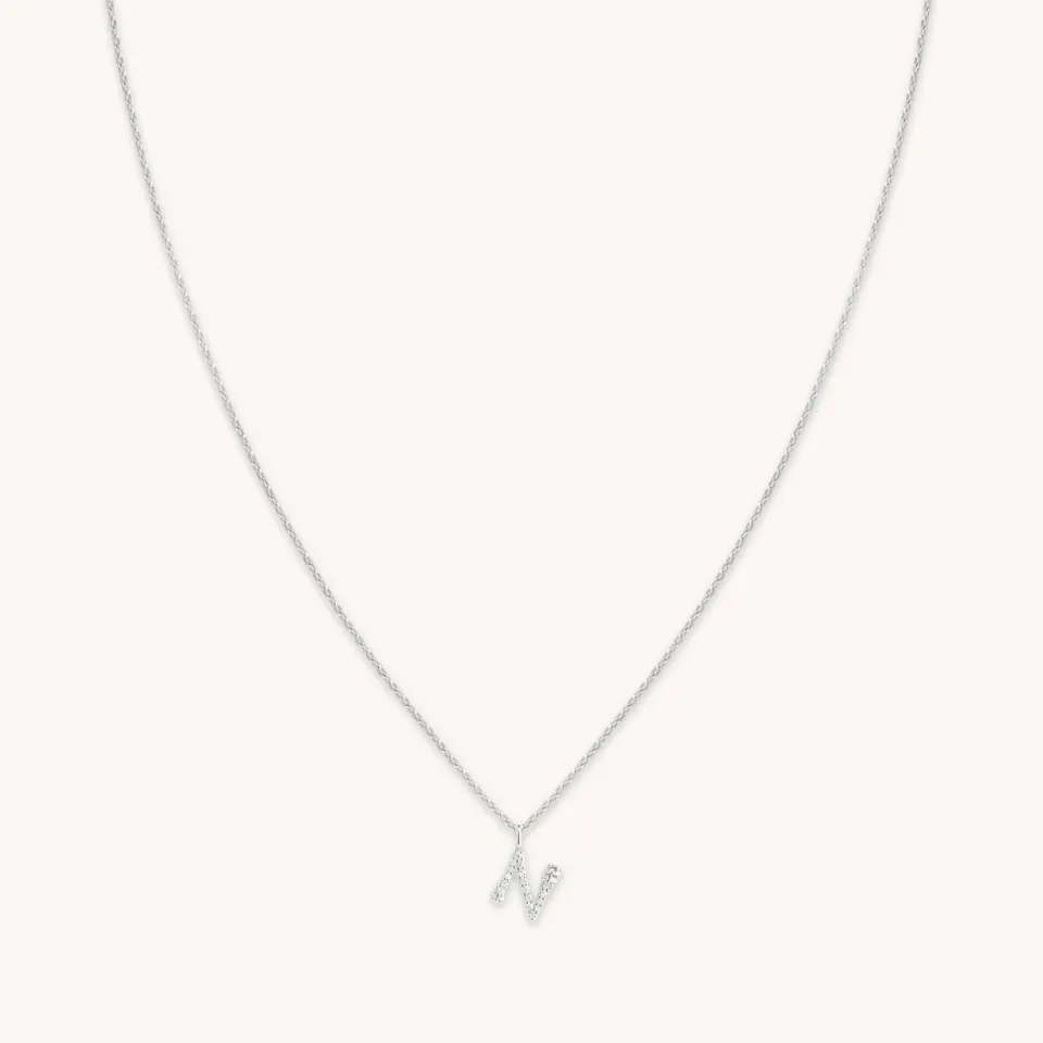 Astrid & Miyu N Initial Pavé collier argent initiale N