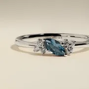Astrid & Miyu Alexandrite June bague or blanc juin