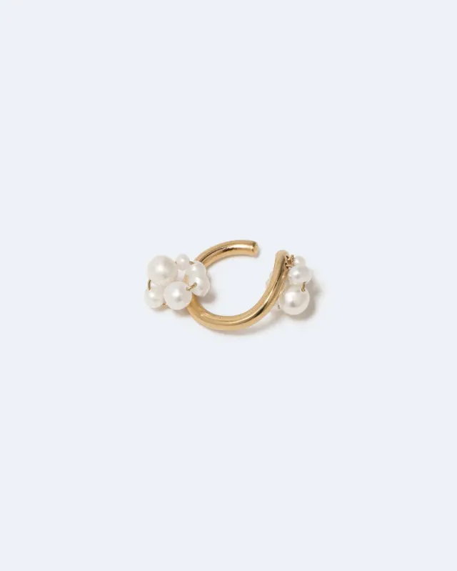Completedworks Surfacing ear cuff perle vermeil or