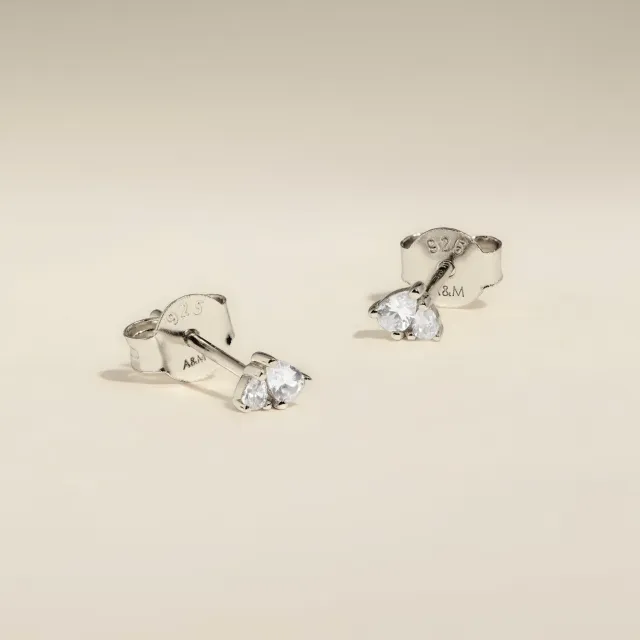 Astrid & Miyu Pear Cluster clous grappe poire argent