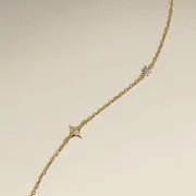 Astrid & Miyu Cosmic Star Charm bracelet doré étoile