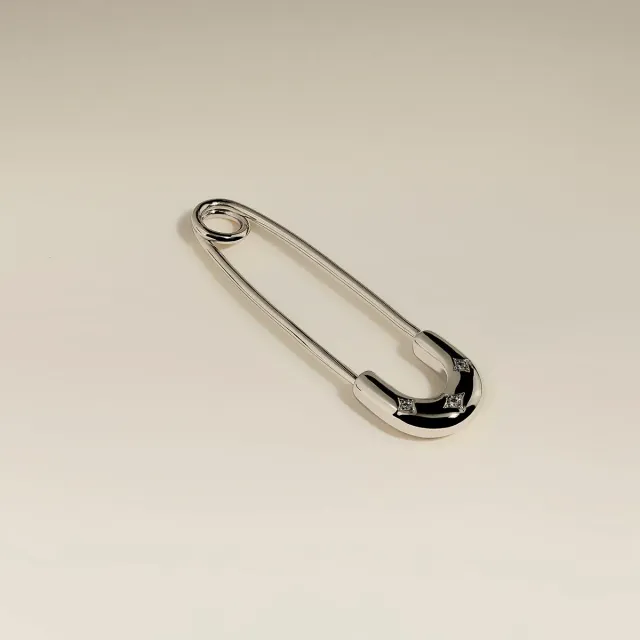 Astrid & Miyu Charm Pin broche argent breloques