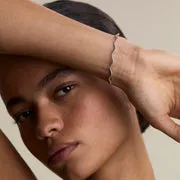 Astrid & Miyu Scalloped Tennis bracelet argent pierres