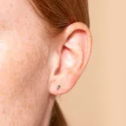 Astrid & Miyu May Tsavorite boucles d'oreilles or blanc pierre