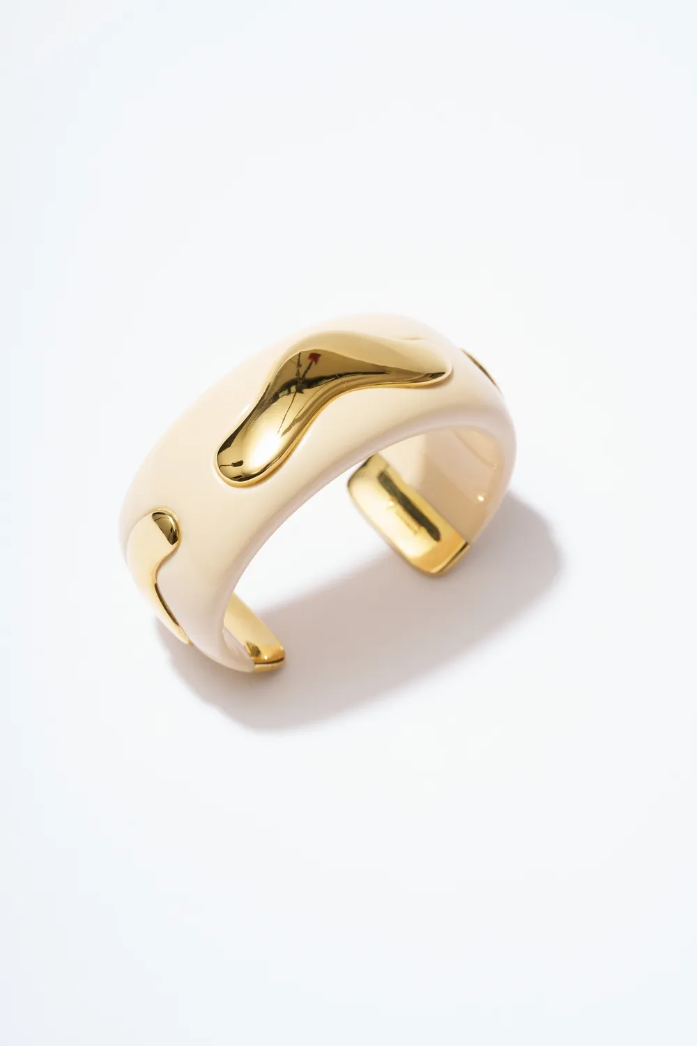 Philippe Ferrandis Vague Dorée Waves manchette résine 3,2 cm