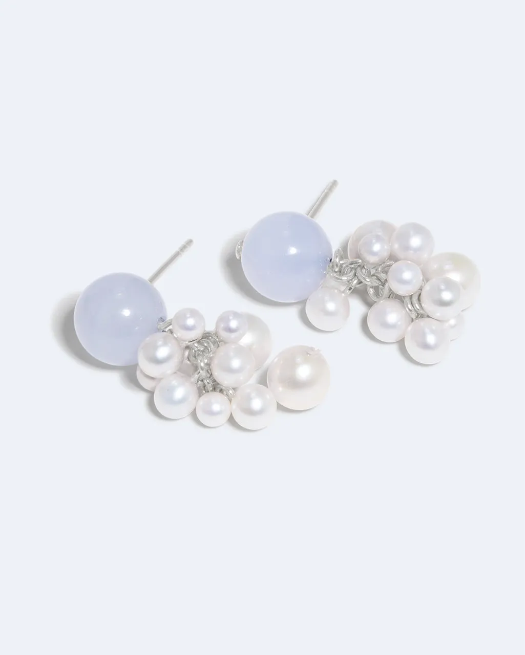 Completedworks Till The Stars Wane boucles d’oreilles perle agate bleue