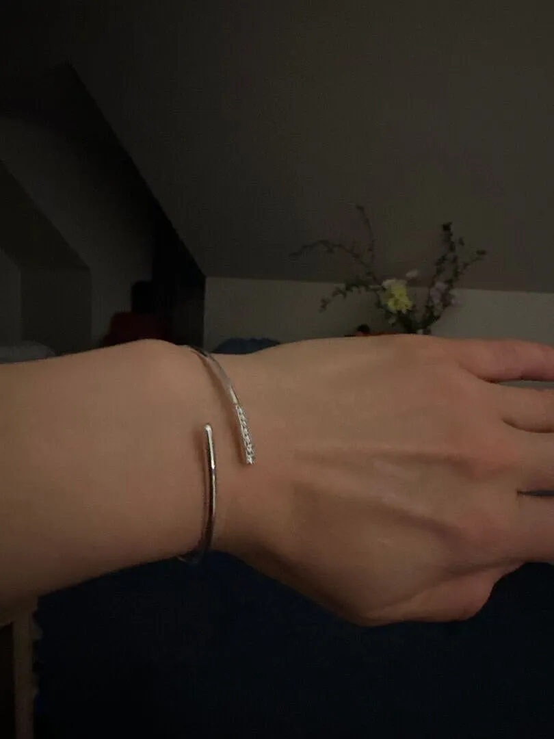 Astrid & Miyu Orbit Crystal Cuff manchette argent