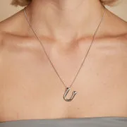 Astrid & Miyu U Initial Bold collier argent lettre U