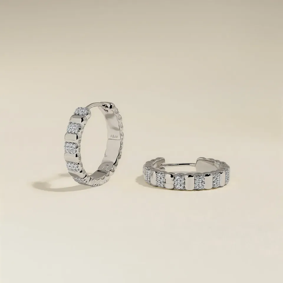 Astrid & Miyu Crystal Ridged créoles argent strass