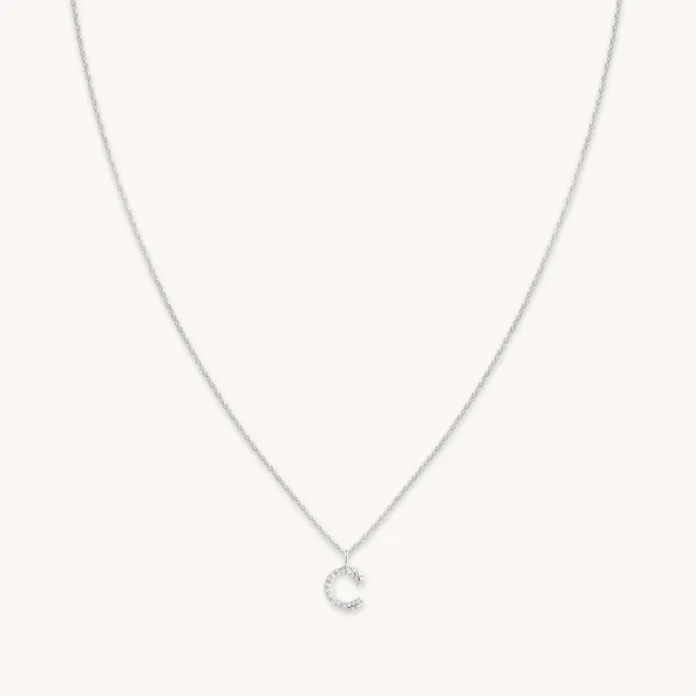 Astrid & Miyu C Initial Pavé Pendant collier argent