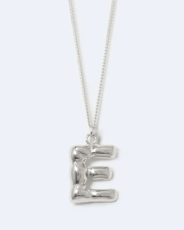 Completedworks Classicworks E collier lettre E argent